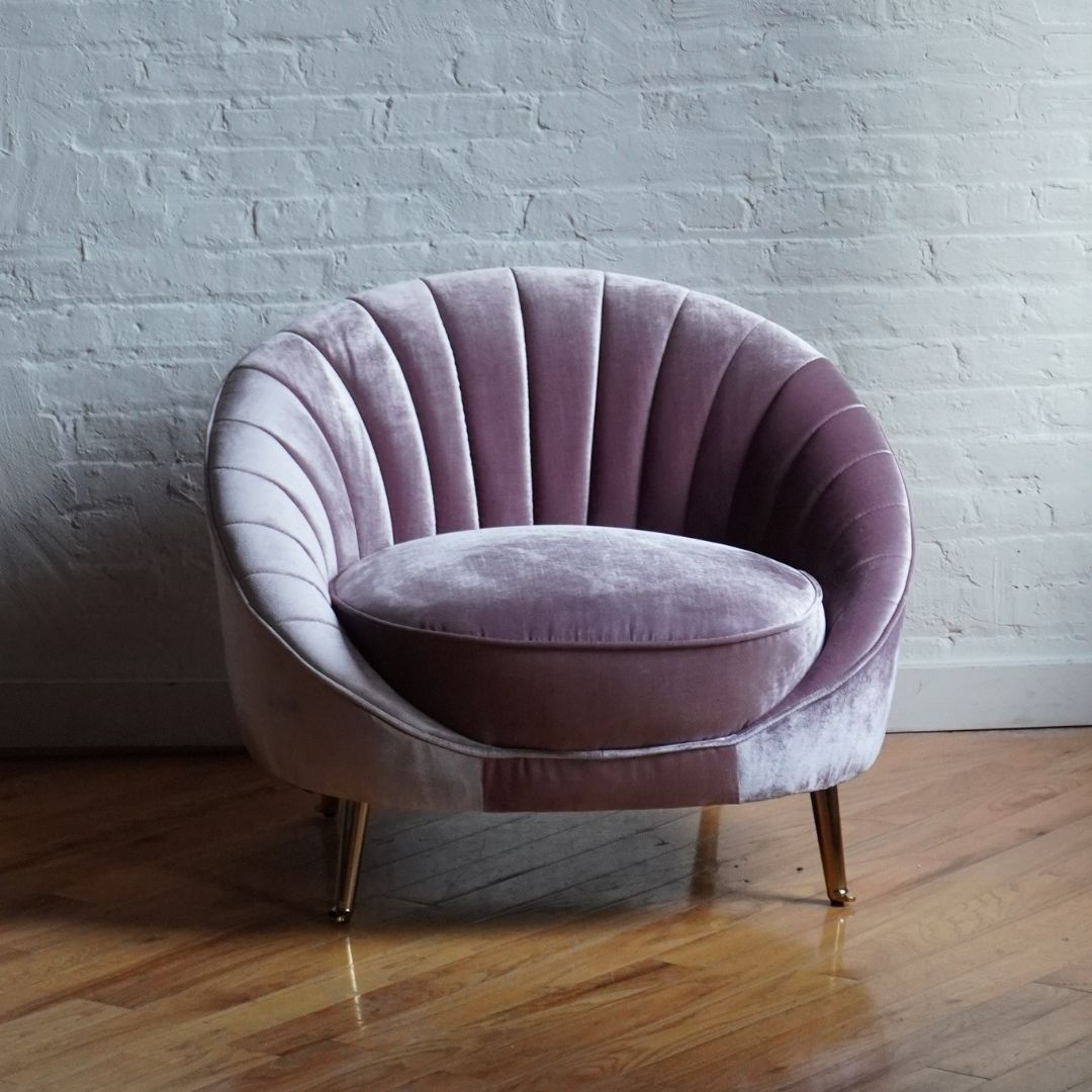monroe seashell accent chair in iridescent rose velvet